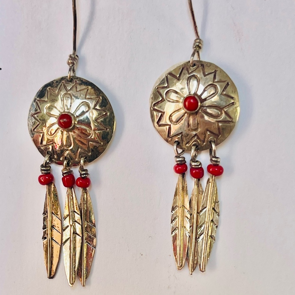 VTG NATIVE AMERICAN Navajo sterling silver coral dangle earrings